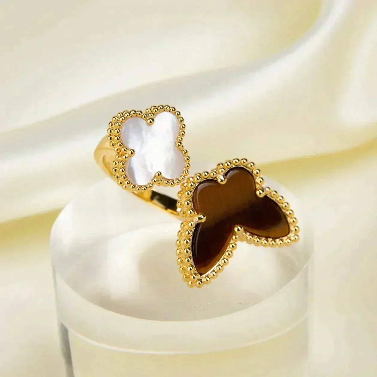 [✨Rose💎]LUCKY BETWEEN THE FINGER RING