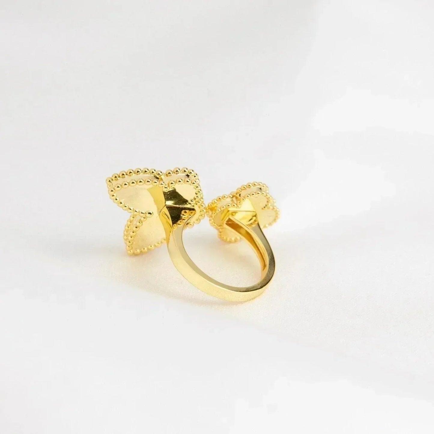 [✨Rose💎]LUCKY BETWEEN THE FINGER RING