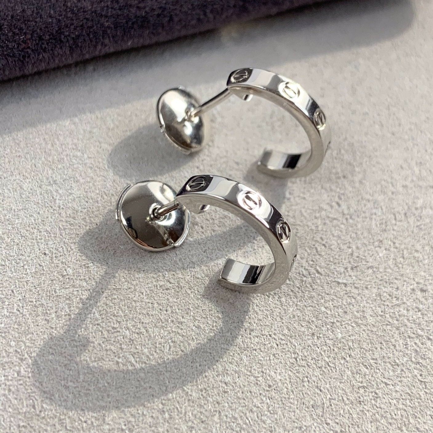 [✨Rose💎]LOVE EARRINGS 2.65MM SILVER