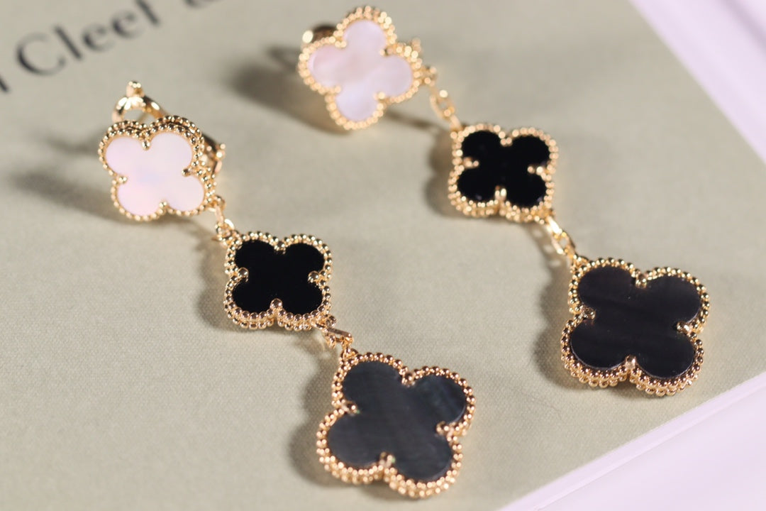 [✨Rose💎]CLOVER EARRINGS GOLD ONYX MOP 3 MOTIF