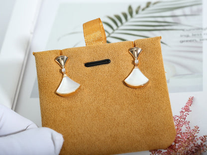 [✨Rose💎]DREAM MOP PINK GOLD EARRINGS