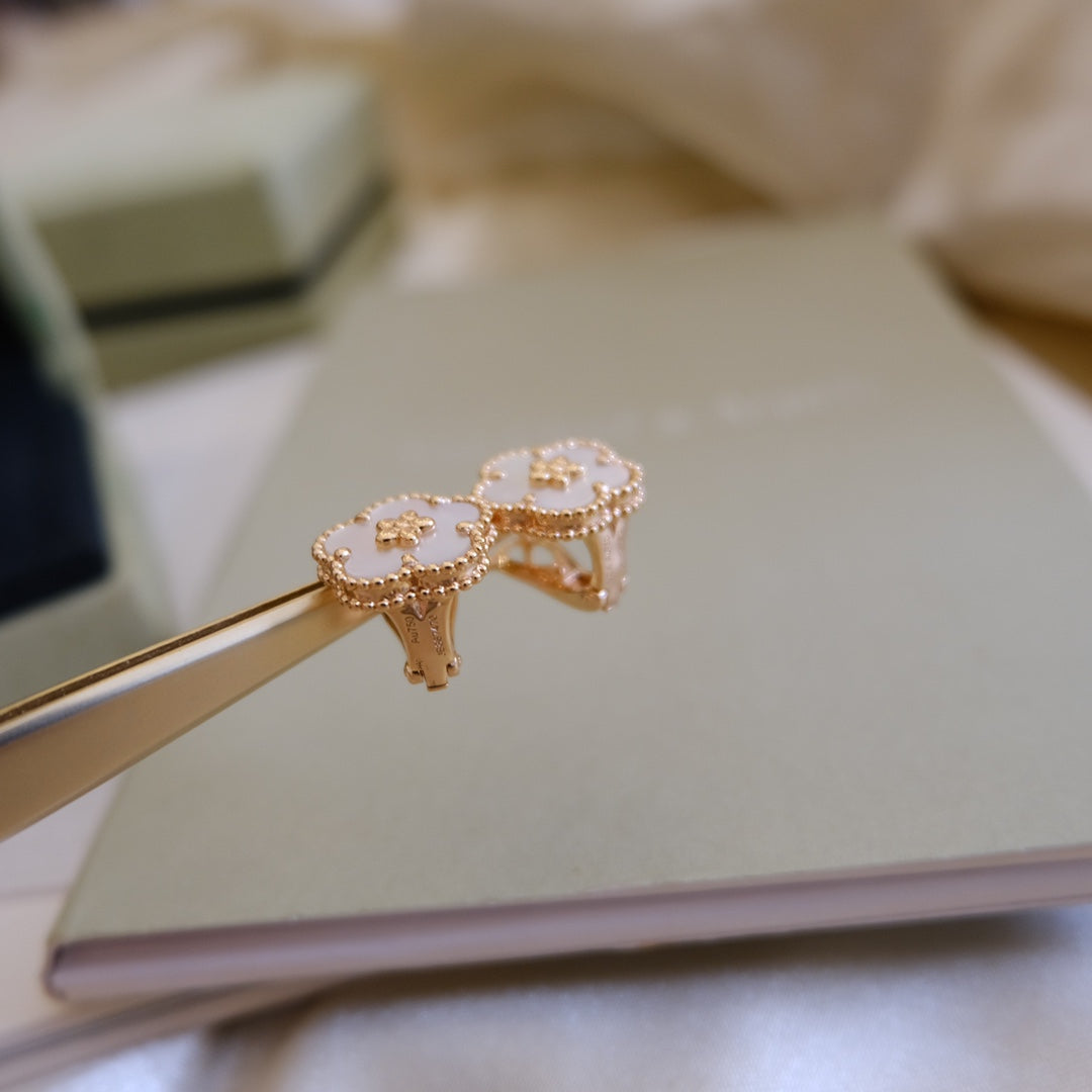 [✨Rose💎]LUCKY PINK GOLD WHITE MOP EARRINGS