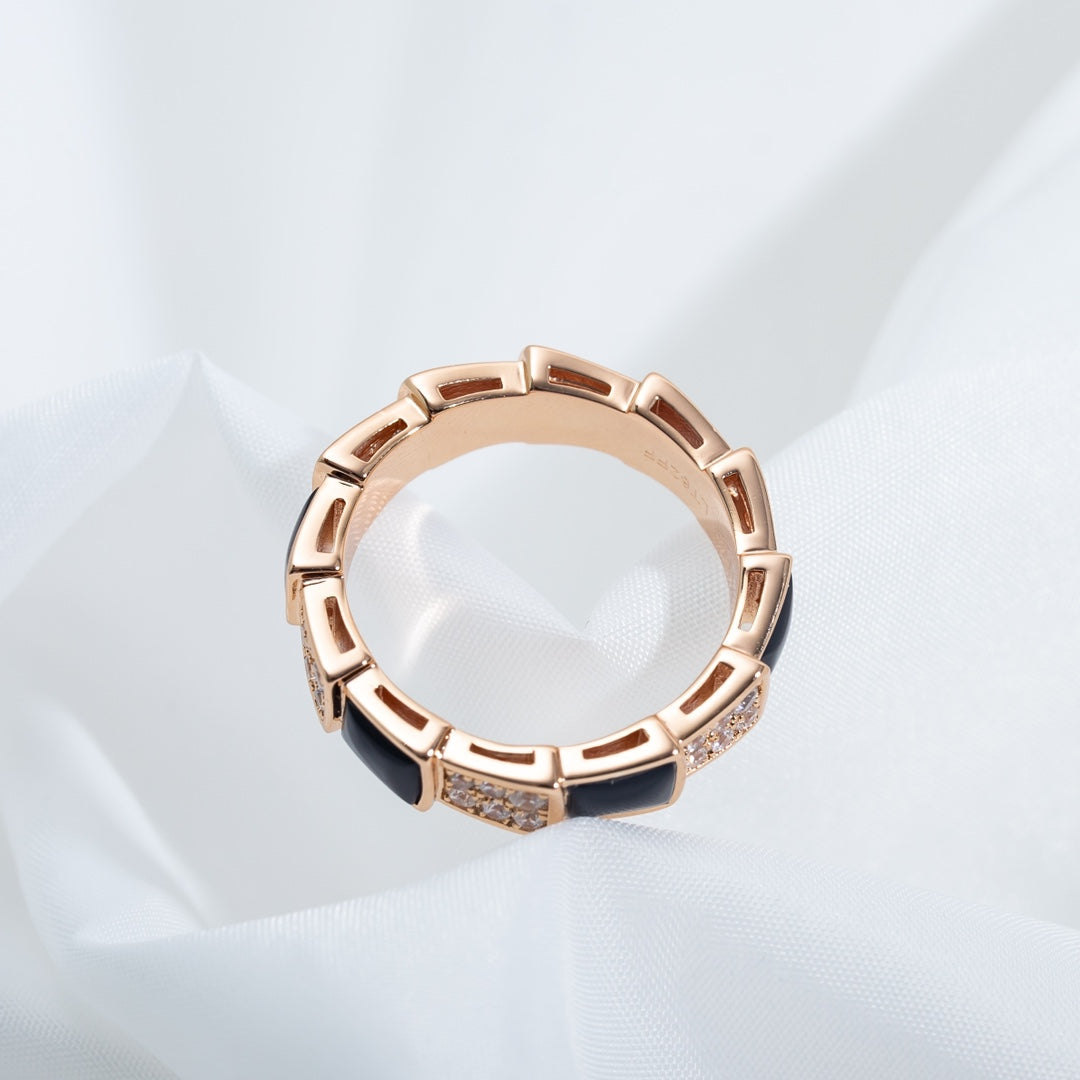 [✨Rose💎]SERPENTI RING PINK GOLD BLACK MOP DIAMOND PAVED 4MM