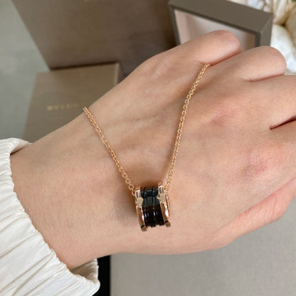 [✨Rose💎]ZERO 1 BLACK CERAMIC PINK GOLD NECKLACE