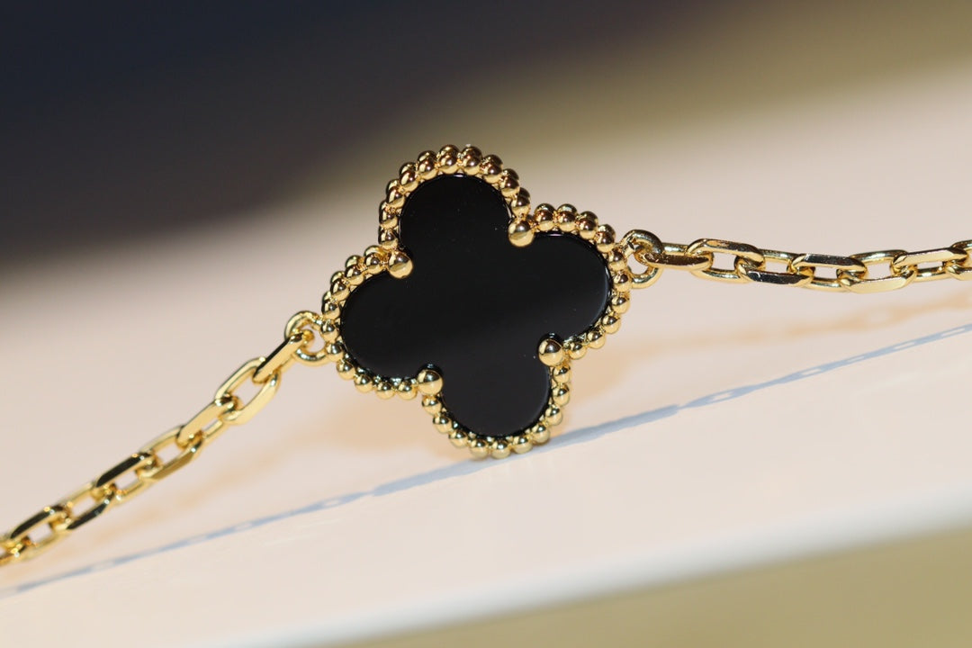 [✨Rose💎]CLOVER 20 MOTIFS ONYX ROSE GOLD