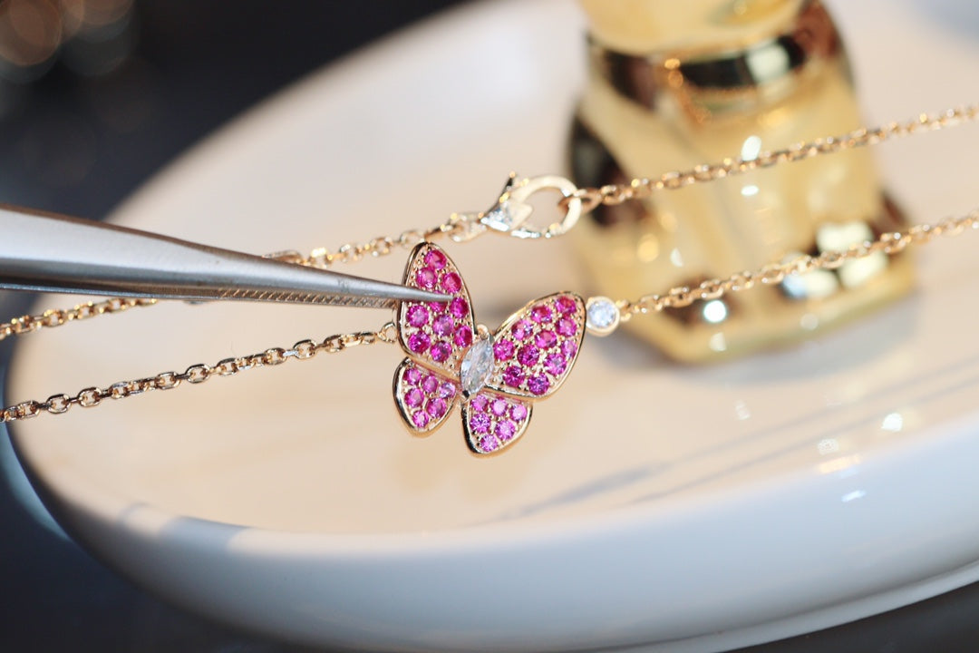 [✨Rose💎]BUTTERFLY RED DIAMOND ROSE GOLD NECKLACE