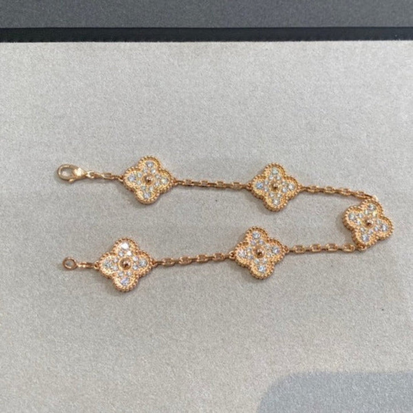 [St✨Rose💎ar Jewelry] CLOVER 5 MOTIF FULL DIAMOND BRACELET COLLECTION