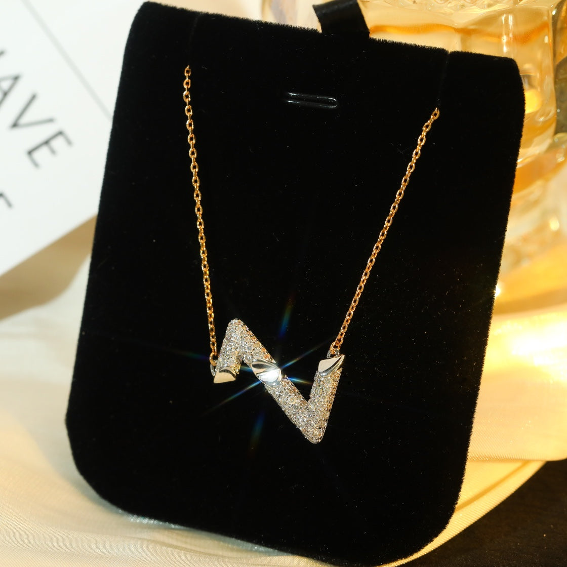 [✨Rose💎]VOLT SILVER DIAMOND PEDANT NECKLACE