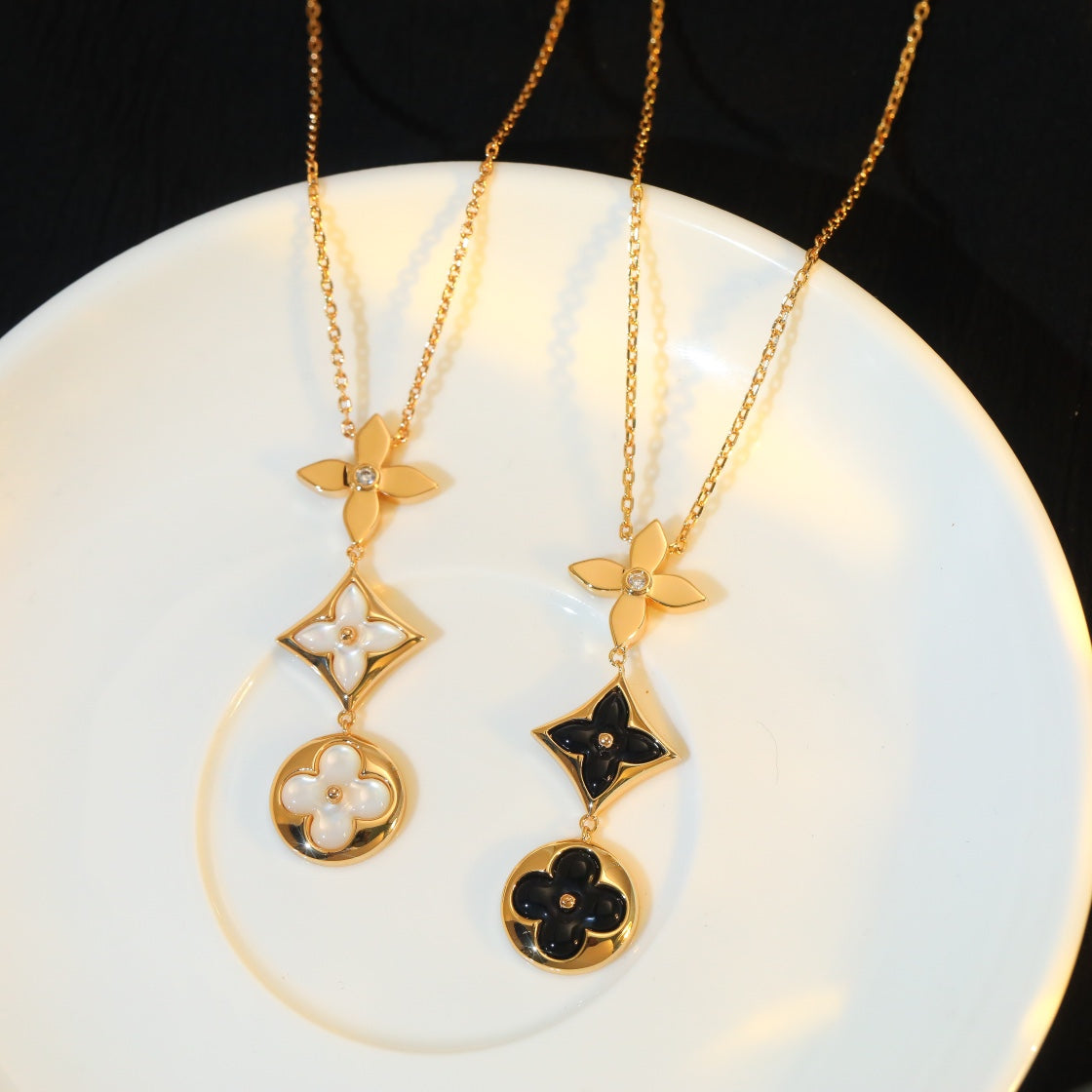 [✨Rose💎]✨Rose💎 AND SUN ONYX PINK GOLD NECKLACE