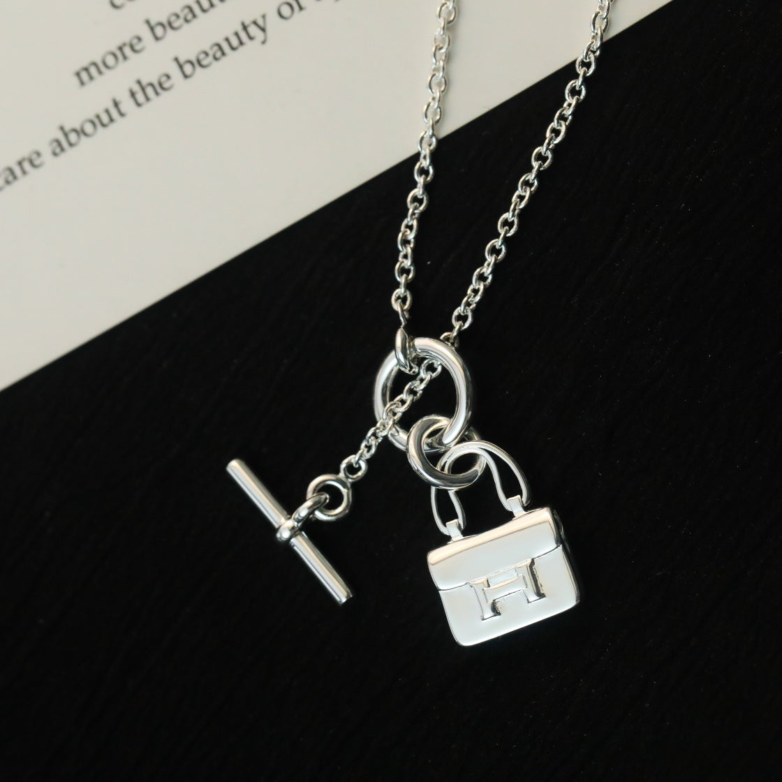 [✨Rose💎]POP H PEDANT SILVER NECKLACE