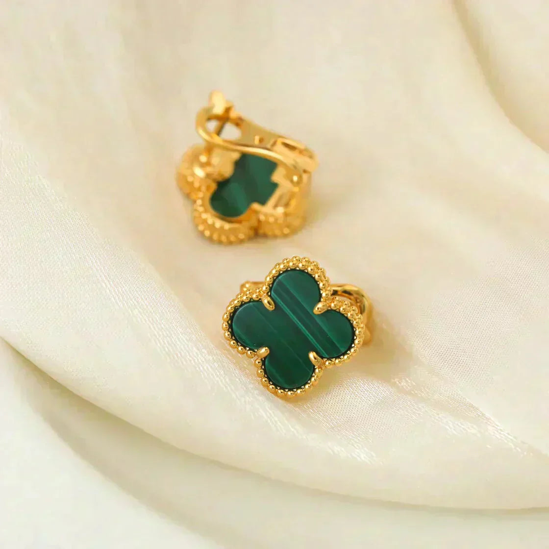 [✨Rose💎]CLOVER MEDIUM 1 MOTIFS MALACHITE  EARRINGS