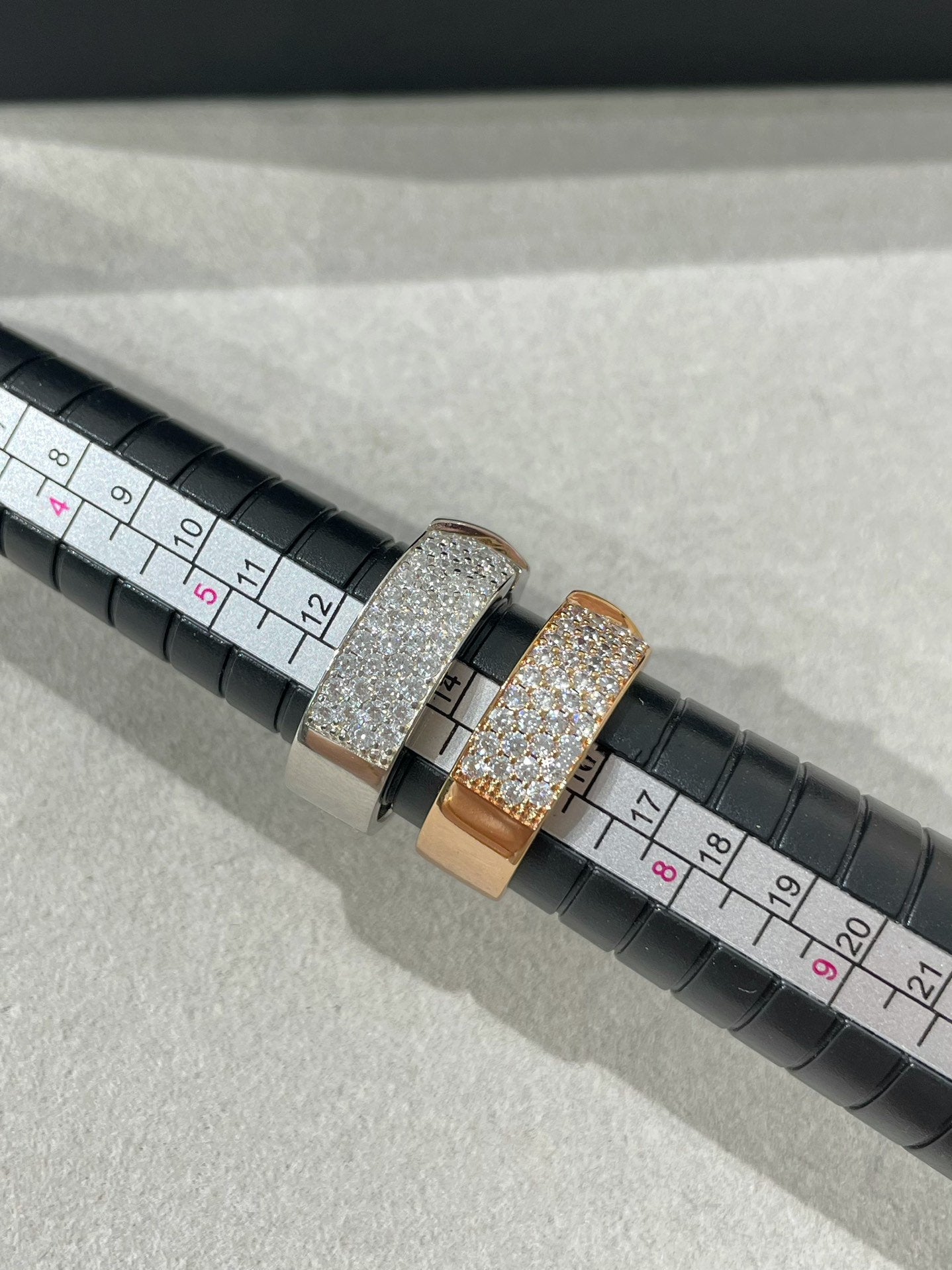 [✨Rose💎]LIENS EVIDENCE  DIAMOND PAVED RING