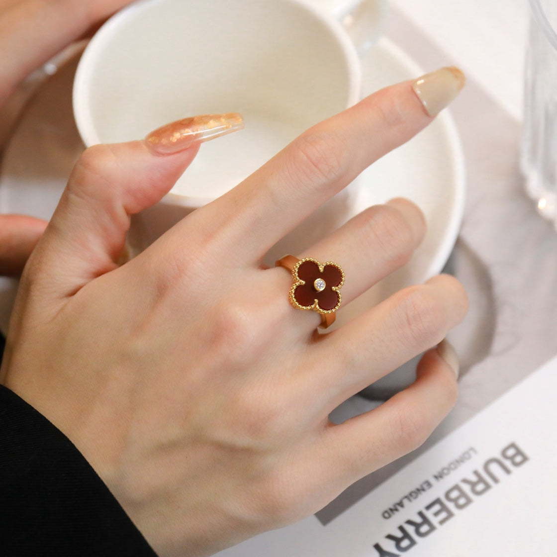 [✨Rose💎]CLOVER CARNELIAN RING ROSE GOLD DIAMOND