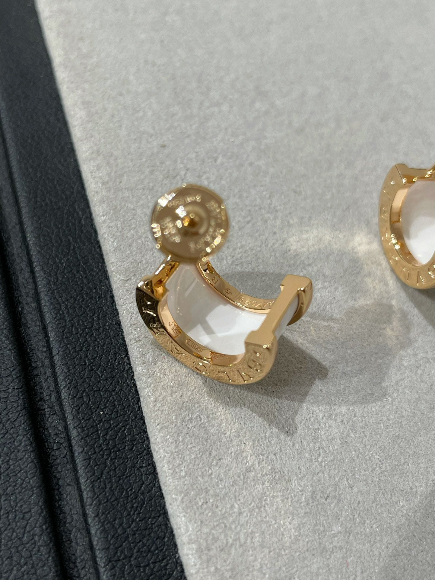 [✨Rose💎]ZERO 1 PINK GOLD CERAMIC EARRINGS
