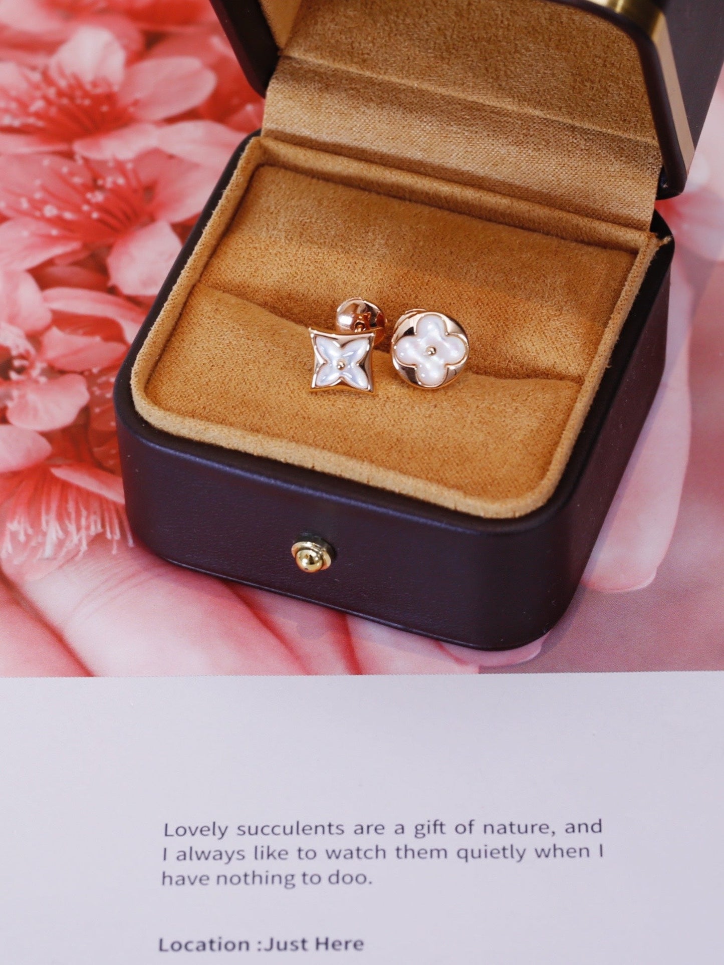 [✨Rose💎]✨Rose💎 AND SUN PINK GOLD MOP STUD EARRINGS
