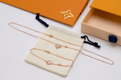 [✨Rose💎]STAR PINK MOP 1 DIAMOND PINK GOLD NECKLACE