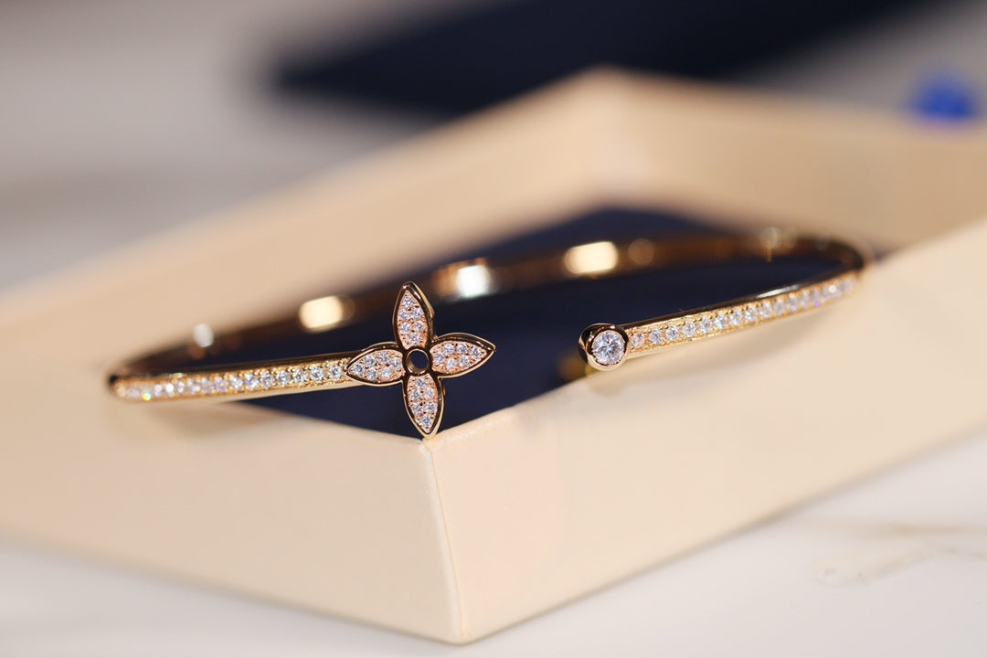 [✨Rose💎]IDYLLE GOLD OPEN BRACELET DIAMOND PAVED
