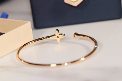 [✨Rose💎]IDYLLE GOLD OPEN BRACELET DIAMOND PAVED