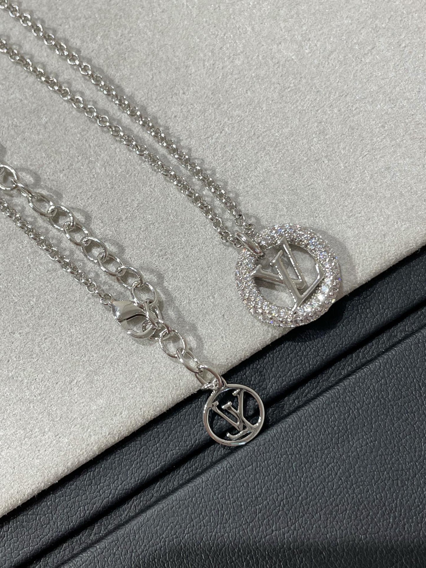 [✨Rose💎]BY NIGHT DIAMOND PAVED NECKLACE