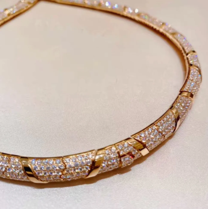 [✨Rose💎]HAUTE COUTURE GOLD SERPENTI NECKLACE