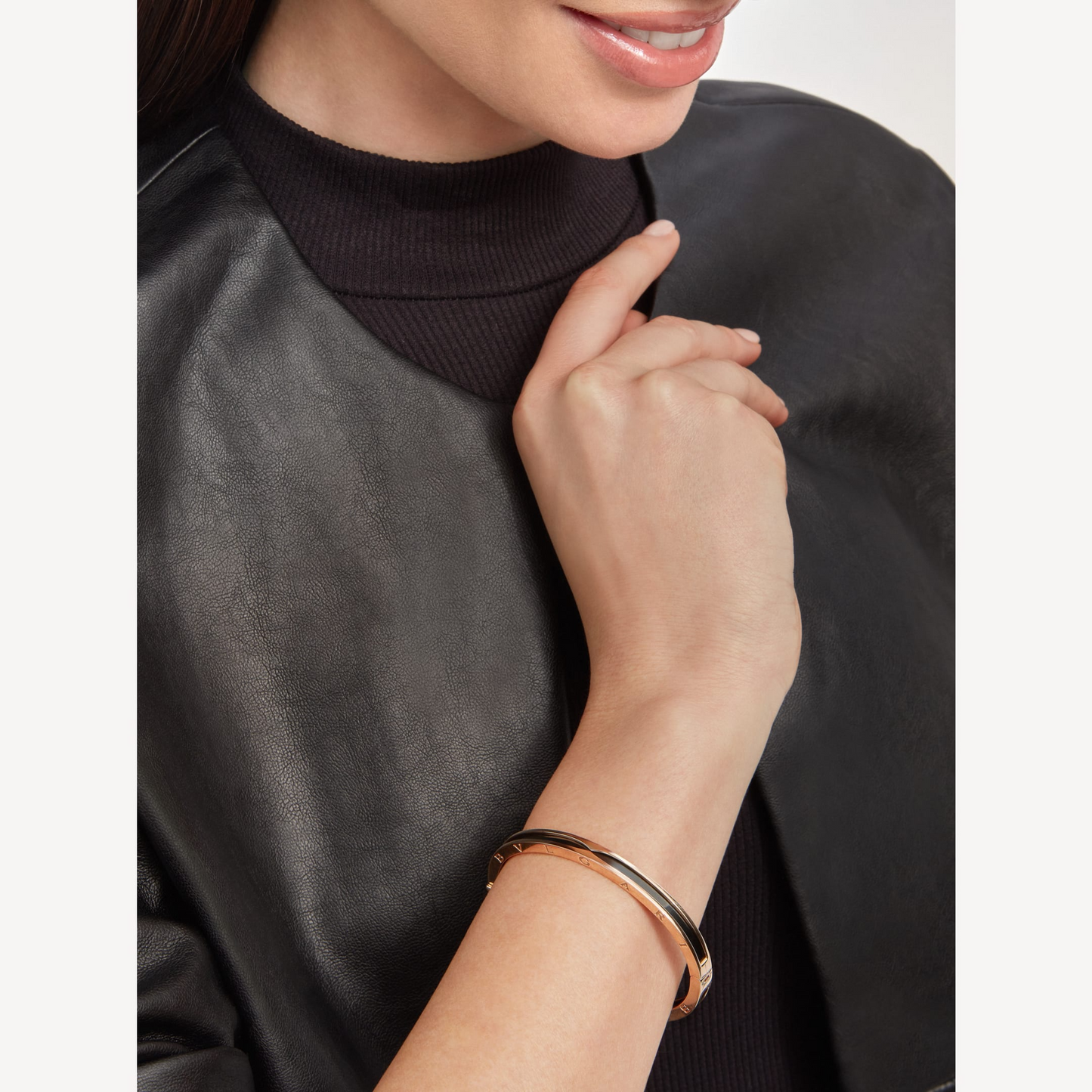 [✨Rose💎]ZERO 1 PINK GOLD WITH BLACK CERAMIC BRACELET