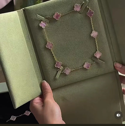 [✨Rose💎 Jewellery] Pink Necklace with Ten Clover Designs