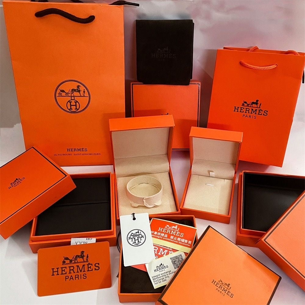 [✨Rose💎]HM BRACELET NECKLACE RING BOX GIFT BAG