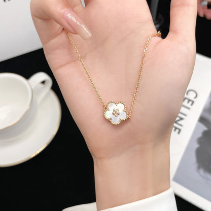 [✨Rose💎]LUCKY  WHITE MOP  PLUM BLOSSOM NECKLACE