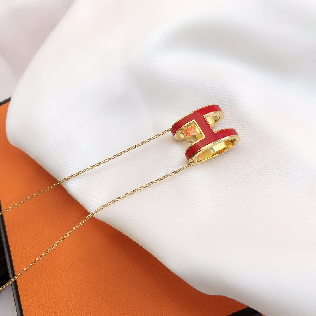[✨Rose💎]HM CLIC RED ENAMEL GOLD NECKLACE