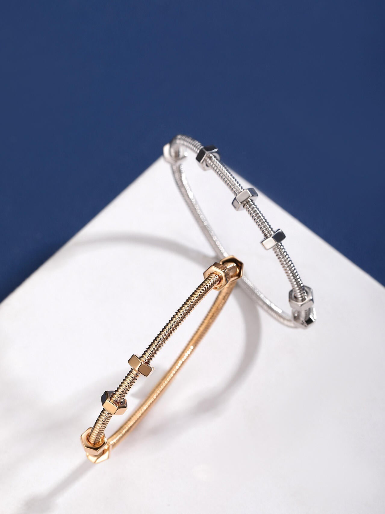 [✨Rose💎s]CT THREADED BRACELET