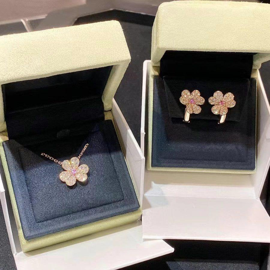 [✨Rose💎]FRIVOLE PINK GOLD FLOWER DIAMOND EARRINGS