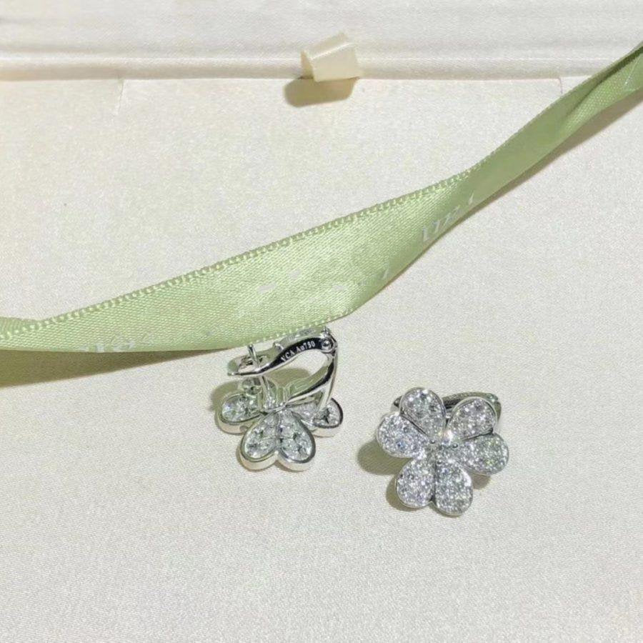 [✨Rose💎]FRIVOLE SILVER FLOWER DIAMOND EARRINGS