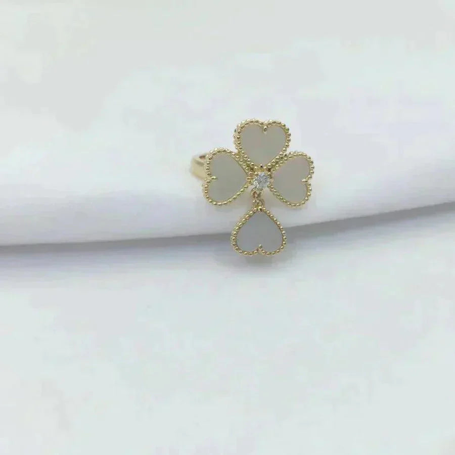 [✨Rose💎]SWEET CLOVER WHITE MOP RING